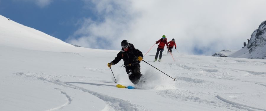 Making The Transition From Piste To Off Piste Mountaintracks Co Uk